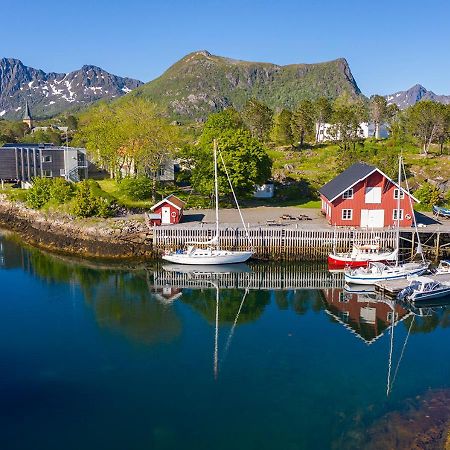 Lofoten Sommerhotell Og Vandrerhjem Kabelvåg Exterior foto